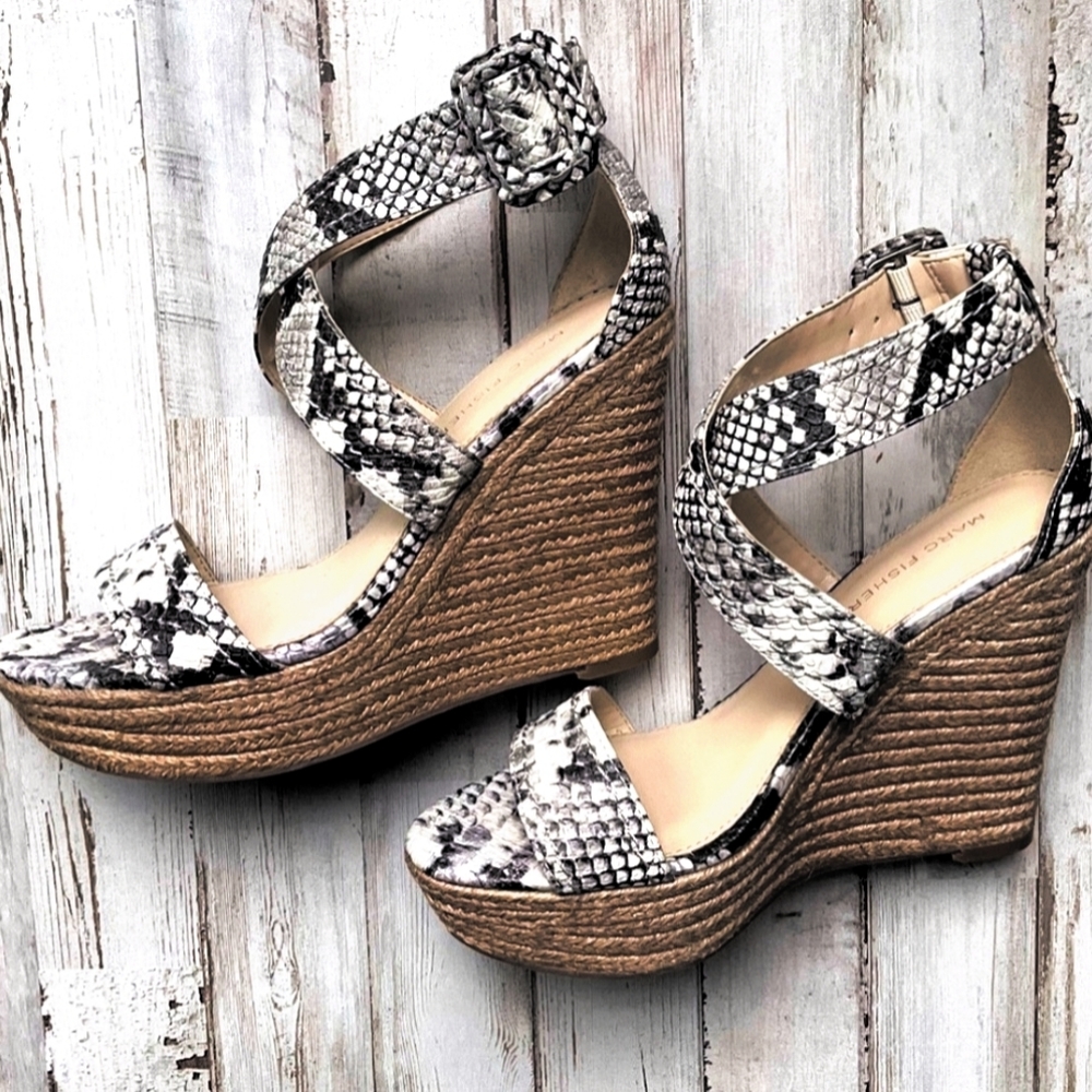 Wedge sandals